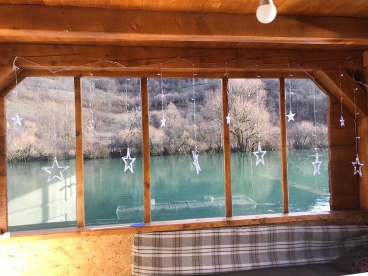 SipovoVikendica Na Plivi别墅 外观 照片