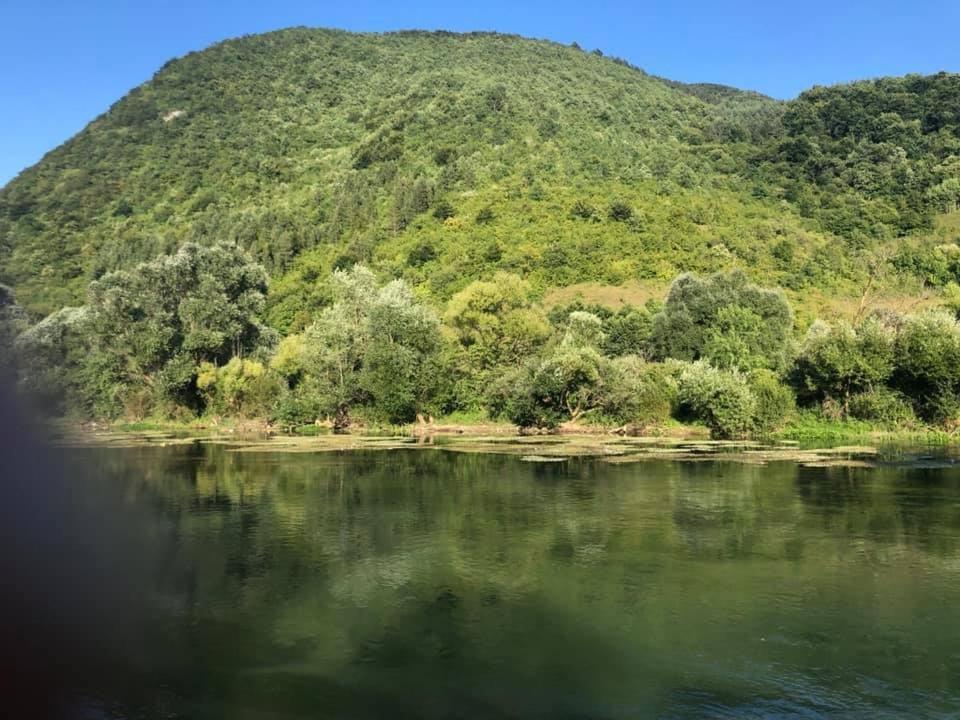 SipovoVikendica Na Plivi别墅 外观 照片