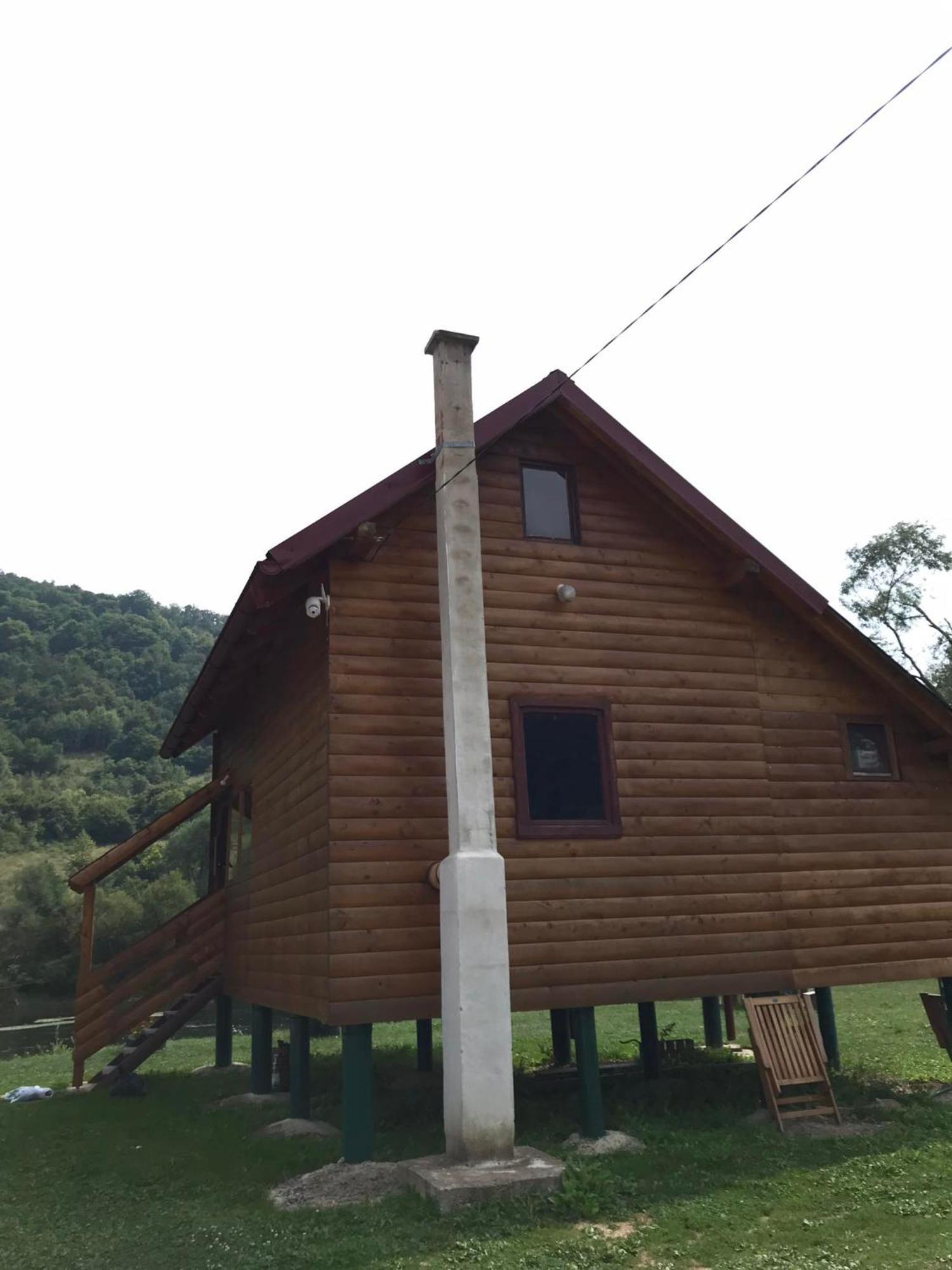 SipovoVikendica Na Plivi别墅 外观 照片